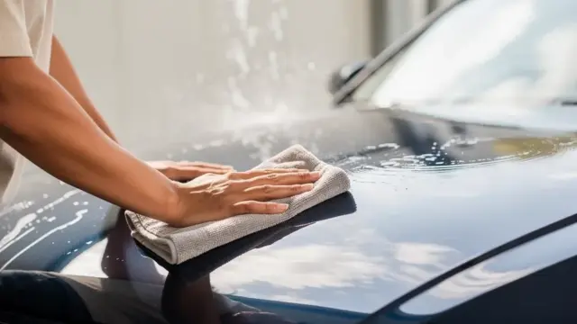 Fahrzeugaufbereitung ohne Ausbildung: Tipps und grundlegende Anforderungen für den Einstieg