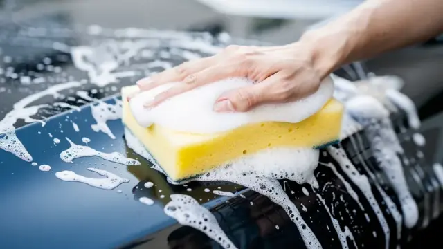 SONAX Fahrzeugpflege Tipps für eine gründliche Handwäsche des Autos